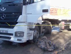 Patlayan Lastiğin Tamirini Yaparken Hayatını Kaybetti