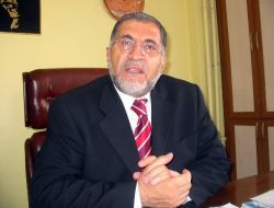 SP'li Eski Belediye Başkanı Osman Seçilmiş: "Kurtulmuş Üzerinden Parti Üçe Bölünmeye Çalışılıyor"