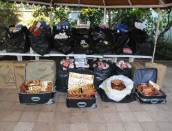 Konya'da 14 Bin Paket Kaçak Sigara Ele Geçirildi; 15 Kişi Gözaltına Alındı!