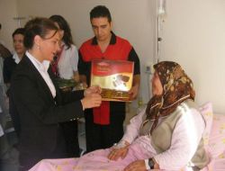 Sağlık İl Müdürü Türkyılmaz, Hastaları Ziyaret Etti