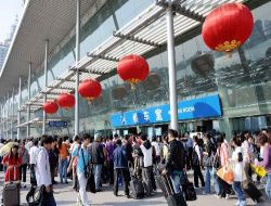 Çin Demiryolları, 8 Milyon Yolcu İle Rekor Kırdı!