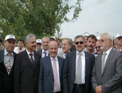 Bakan Eroğlu, 'katil Ayı' Konusunu Pazartesi Günü Konuşacak
