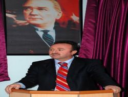 Veliler, Türkçe Seminerine Yoğun İlgi Gösterdi