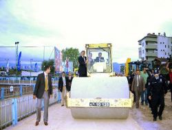 Bakan Ergün, Kaşkaldere Vadisi Açılışında Buldozer Sürdü