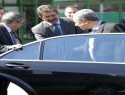 Arınç, Afyonkarahisar'da Mola Verdi!