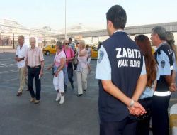 İzmir'in Turizm Mekanlarında Dil Bilen Zabıtalar Görev Yapacak