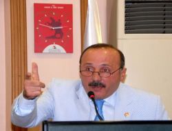 Ülkücü Meclis Üyesi, Mhp'lilere Milliyetçilik Dersi Verince Meclis Karıştı
