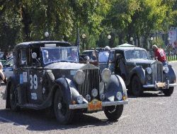 Pekin-paris Rallisi Konvoyu Türkmenistan'dan İran'a Geçti