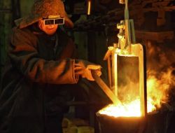 Rusya'nın Demir Çelik Devi Norilsk Nickel Yüzde 400 Kar Artışı Açıkladı