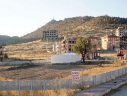 85 Bin Lira Arsa Parası Ödenemediği İçin Caminin Yapımına Başlanamıyor