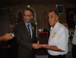 Manavgat Müftülüğü, Hayırseverleri Plaketle Ödüllendirdi.