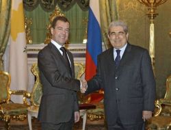 Rusya'dan Devlet Başkanlığı Düzeyinde Kıbrıs'a İlk Ziyaret; Rusya Adayla Bağlarını Güçlendiriyor!