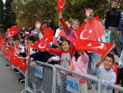 Başkan Topbaş: İstanbul'un Kurtuluşu İstiklal Mücadelemizi Taçlandıran En Güzel Olaydır