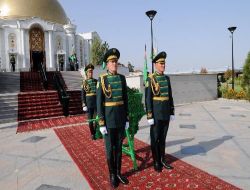 Türkmenistan, 1948 Depreminde Ölen 176 Bin Vatandaşını Andı