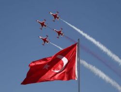 Türk Yıldızları Balıkesir'in Tanıtımı İçin Uçacak