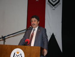 Ak Parti Genel Başkan Yardımcısı Tanrıverdi: Başörtüsü Siyasi Malzeme Yapılmamalı