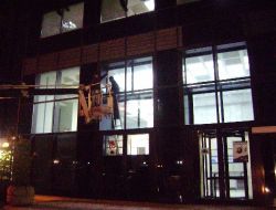 Şişli Belediye Başkanlığı Kurşunlandı