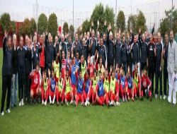 Uefa Elit Heyeti Gençlerbirliği'ni Ziyaret Etti!