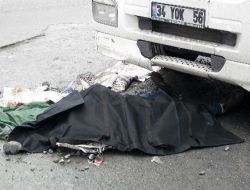 Kamyon Altında Kalan Üniversite Öğrencisi Genç Kız Feci Şekilde Can Verdi