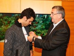 Sofuoğlu, Yarış Kaskını Başbakan'a Verecek!