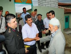 Manisa Valisi Güvenç, Kavgalı İki Mahalle Halkını Barıştırdı