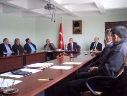 Sarıkaya, Meslek Yüksekokulunu Bacasız Sanayi Olarak Görüyor