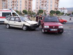 Nevşehir'de Trafik Kazası: 3 Yaralı