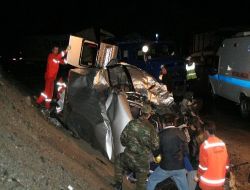 Erzincan'da Trafik Kazası: 4 Ölü!