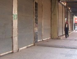 Cizre'de Kepenkler Kapatıldı; Bdp Bildiri Dağıttı!