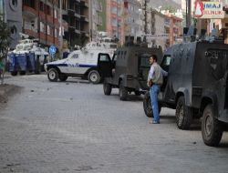 Pkk Yandaşlarının İzinsiz Gösterisine Güvenlik Güçleri Müdahale Etti!