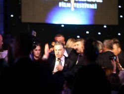 Altın Portakal'da 'Emir Kosterica' Protestosu