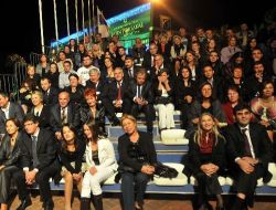 Chp'li Akaydın: Tartışılan Yönetmeni Protesto Eden Bakan Günay Üstlerinin Baskısı Altında Kalmış!