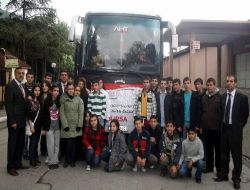 Cumhuriyet Gezilerine Katılan Öğrenci Kafilesi Yola Çıktı