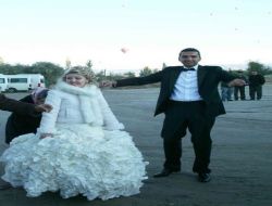 10.10.2010 Günü Saat 10.10'da Gökyüzünde Evet Dediler