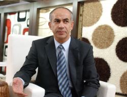 Çin'de Ürettiği Halıyı Çinlilere Satacak