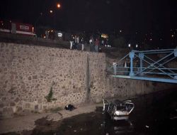 Virajı Alamayınca Dereye Uçtu
