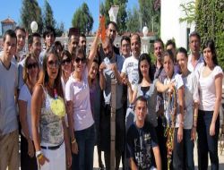 Dosabsiad'dan Gençlerin Eğitimine Katkı