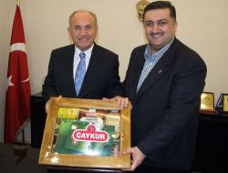 Topbaş Ve Babuşcu, Ak Parti Rize İl Başkanlığını Ziyaret Etti