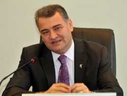 Şehit Yakınları Ve Gazilerden İl Özel İdaresi Genel Sekreteri Karanfil'e Teşekkür Ziyareti