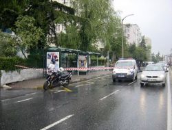 Akmerkez Karşısındaki Bomba Süsü Verilmiş Paket, Paniğe Neden Oldu!
