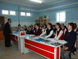 Of Kaymakamlığı Hayırseverleri Yanına Aldı, Tüm İlköğretim Okullarını Onarımdan Geçirdi