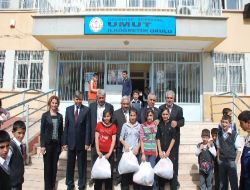 Gaziantep Ticaret Borsası'ndan 7 Okulda 750 Öğrenciye Yardım