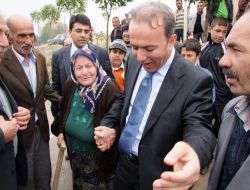 Kırıkkale Valisi Güner, Kömür Dağıttı