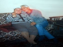 İzmir'de Dövülerek Öldürülen Yaşlı Çift Toprağa Verildi