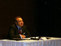 Başmüzakereci Bağış, Ülkenin Çıkarları İçin Muhalefet Partilerini Fikirlerini Gözden Geçirmeye Çağırdı