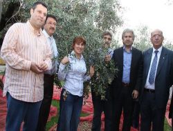 Türk Zeytinyağını Dünyaya Facebook Ve Twitter İle Tanıtılacak