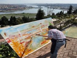 12 Ressam Haliç'i Çizmeye Başladı