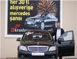 7 Çocuklu İnşaat İşçisi, 30 Liraya Lüks Otomobil Sahibi Oldu