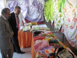 Reyhanlı'da Hayırsever Hanımlar Tarafından Kermes Açıldı