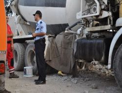 Beton Mikserine Sıkışan İşçi Hayatını Kaybetti